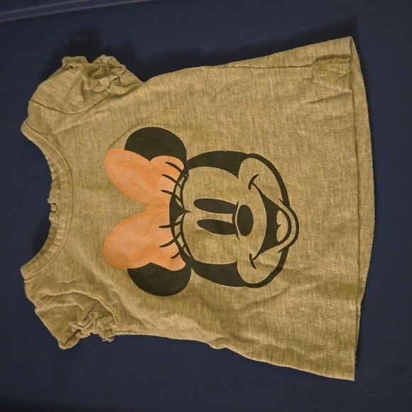 Disney Other - Minnie t-shirt